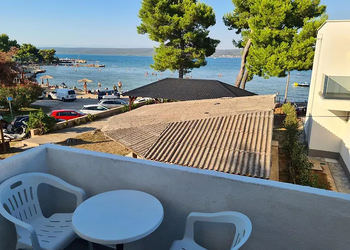 House Beachfront Delight *